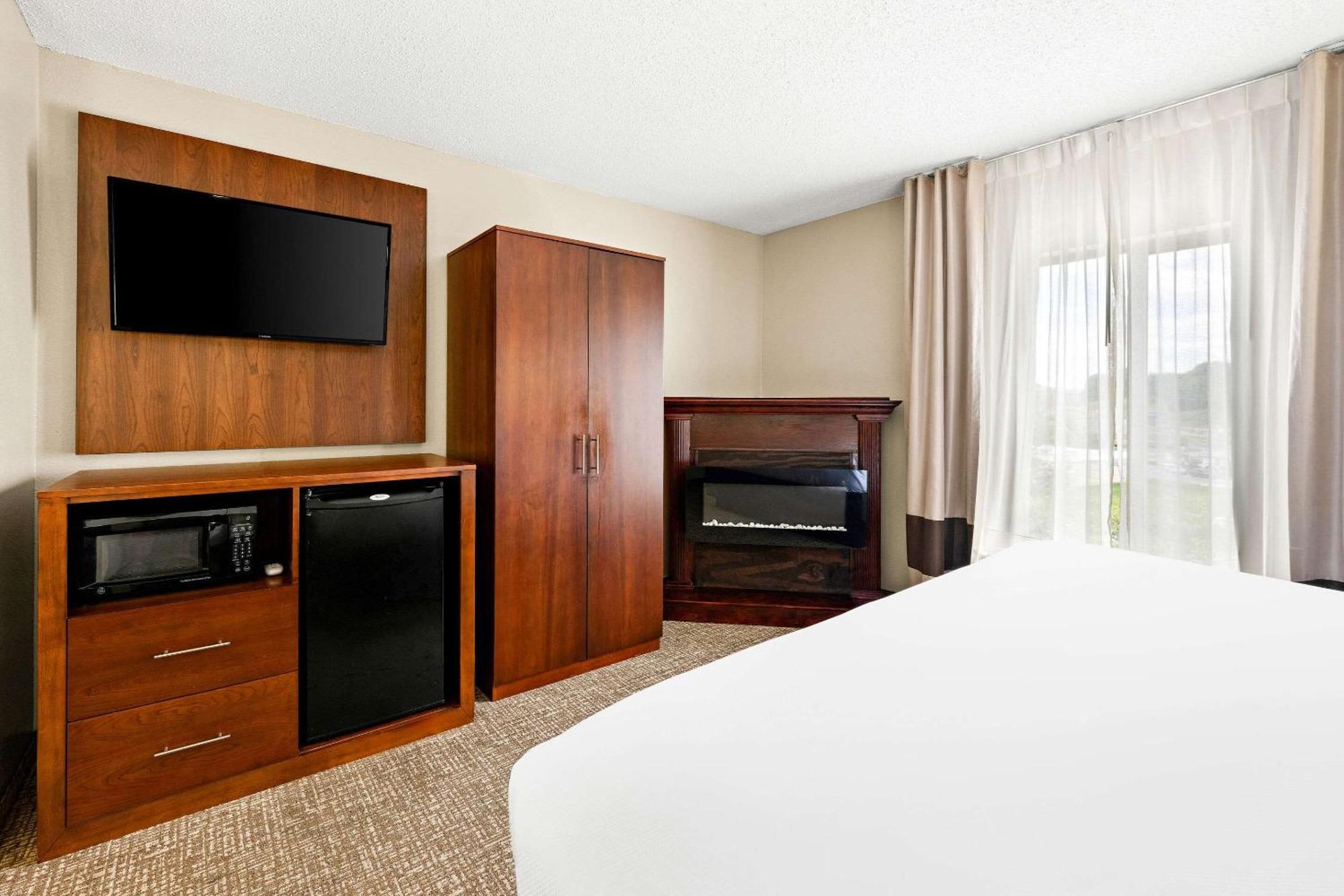 Comfort Suites Abingdon I-81 Extérieur photo